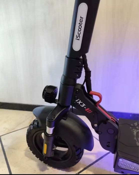Hulajnoga elektryczna iscooter ix3
