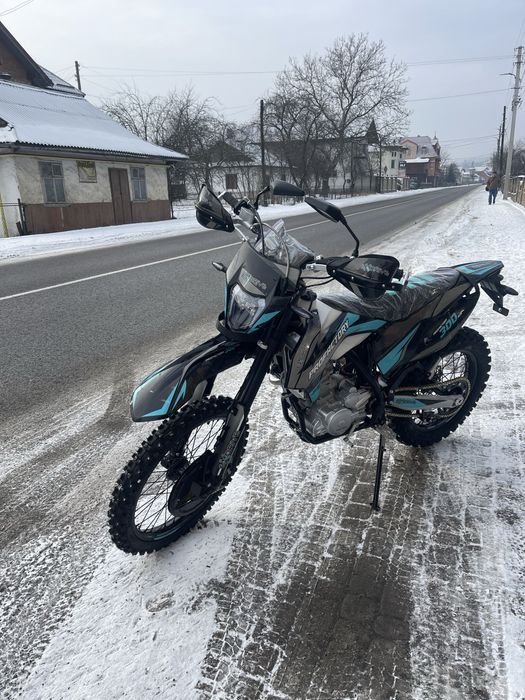 Мотоцикл ProFactory 300NB