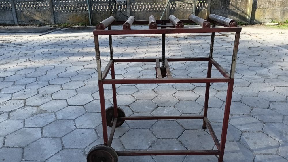 Przenośnik, stół rolkowy regulowany
