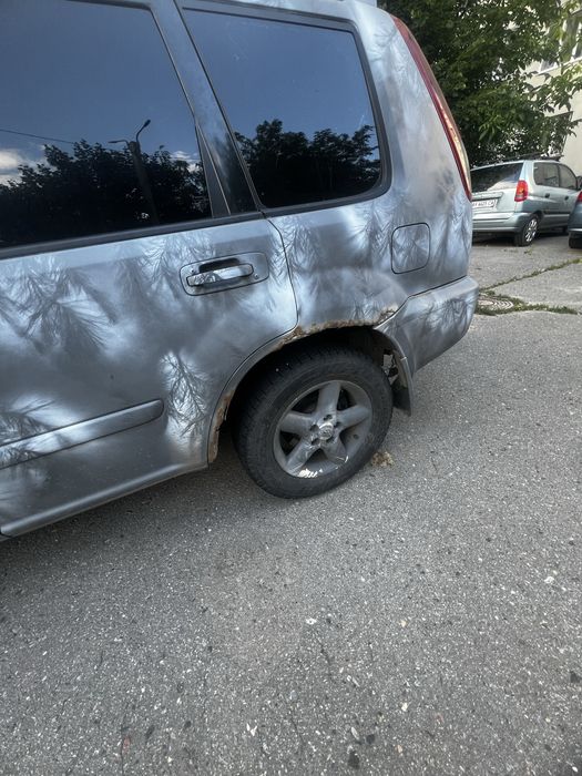 Nissan X-Trail T30