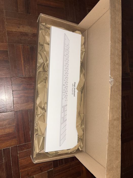 New Keyboard, Sealed Packaging64585094075010120