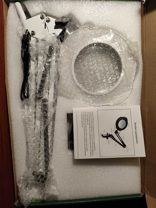 Настільна лампа-лупа з на струбцині,живлення від usb,павербанка.