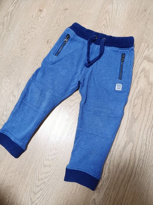 Якісні весняні спортивні штани Mothercare з начосом р.92-98 см