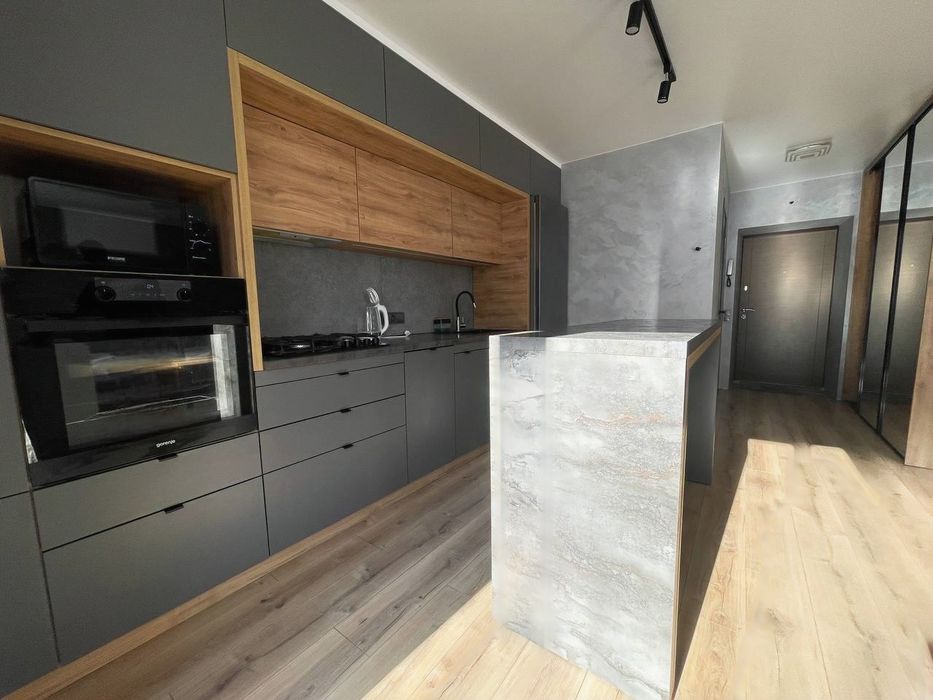 Квартира студія подобово (жк Парковий комплекс)