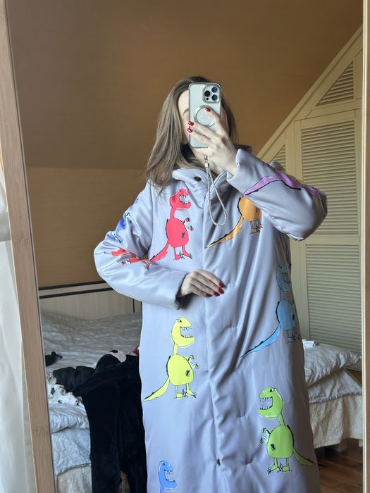 Утеплений дизайнерський пуховик lev.i.rosa з динозаврами розмір с