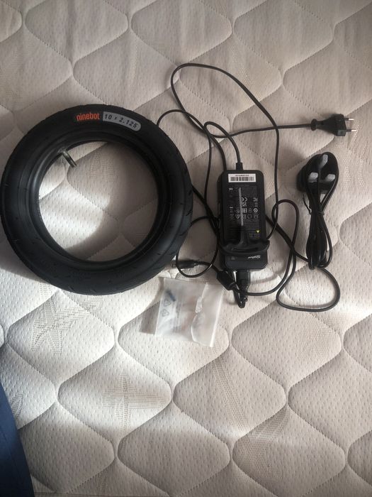 pneu e carregador de trotinete Ninebot