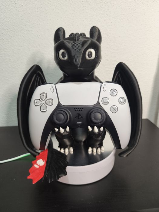 Suporte de Comando PS5 Banguela - O Toque Geek Que Falta No Seu Setup