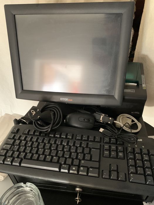 POS completo, ecrã tatil, gaveta, teclado, rato e impressora