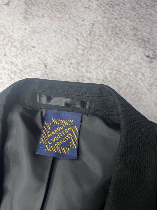 Класичний костюм Louis Vuitton L