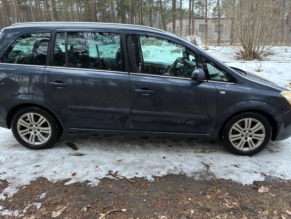 Opel Zafira 2008r 1.7 Izusu 7osobowy Hak