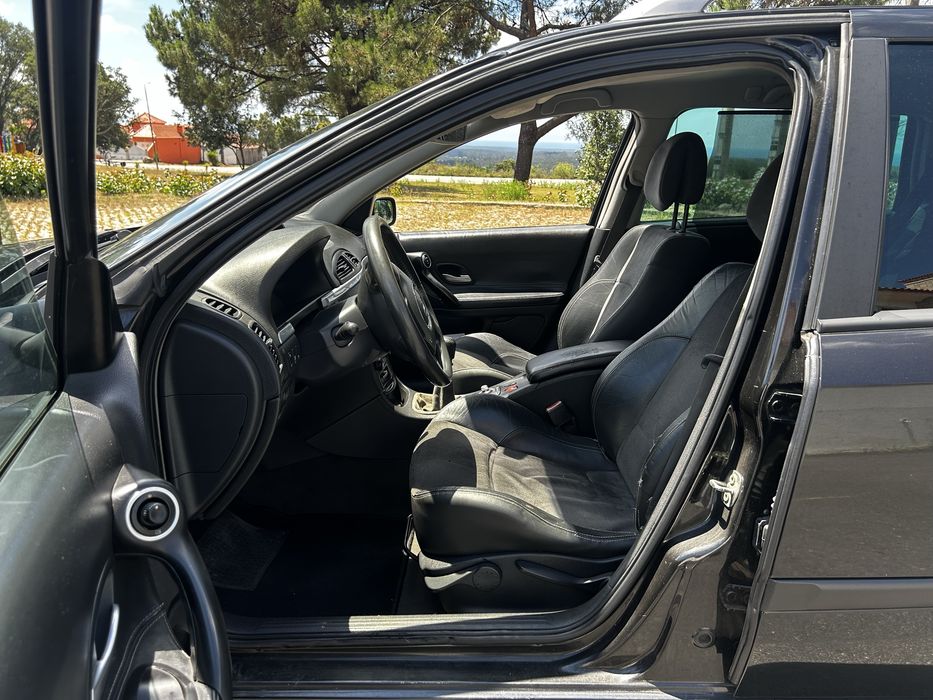 Renault Laguna 1.9 Dci 120Cv ( Ótimo estado)