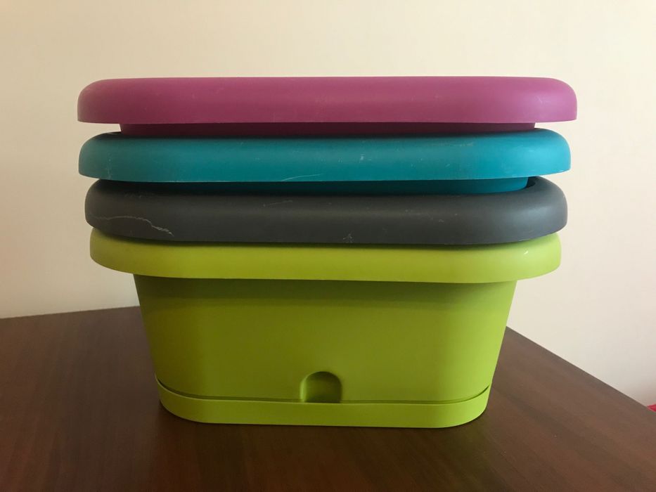 4 doniczki (skrzynki) Lotos 40