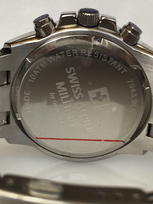 Чоловічий годинник Swiss Alpine Military, Швейцарії