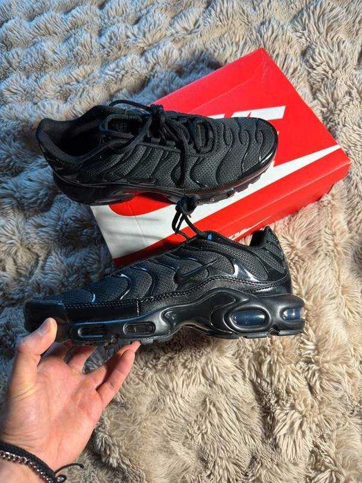 Pasuje bardzo dobrze do ubrań. Rozmiar.45