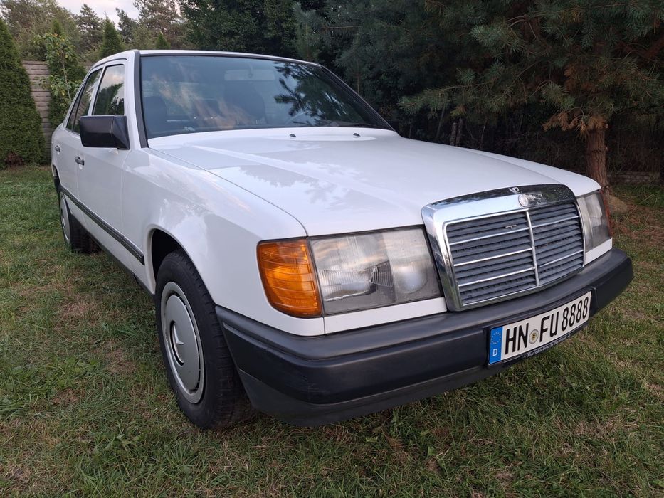 Mercedes Benz W124 230E 1986rok