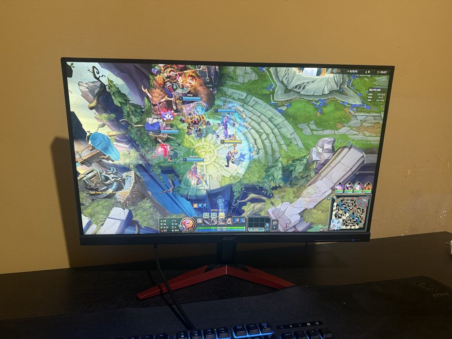 Desktop + Monitor de oferta - specs na descrição