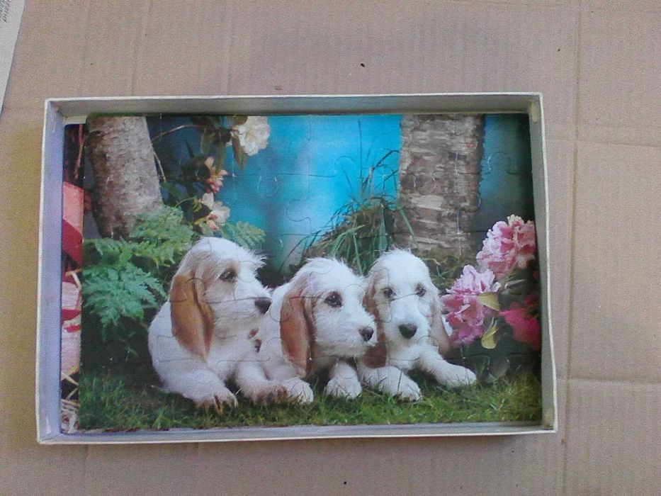 caixa com 3 puzzles antigos
