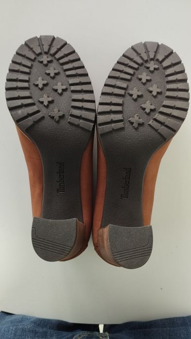 Sapatos senhora Timberland novos, 38,5