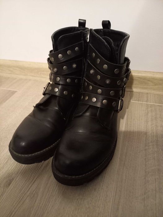 Buty zimowe damskie r.39