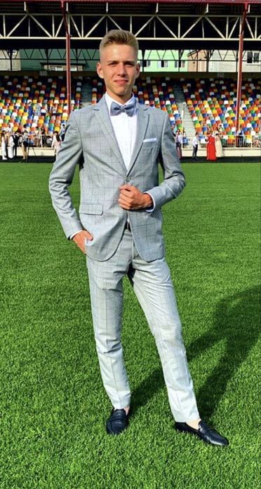 Костюм чоловічий , 44 розмір