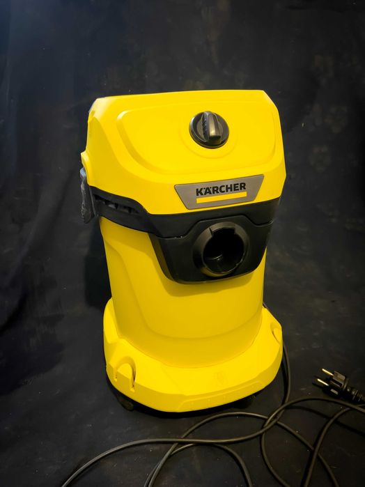 Пилосос "Karcher WD 3"