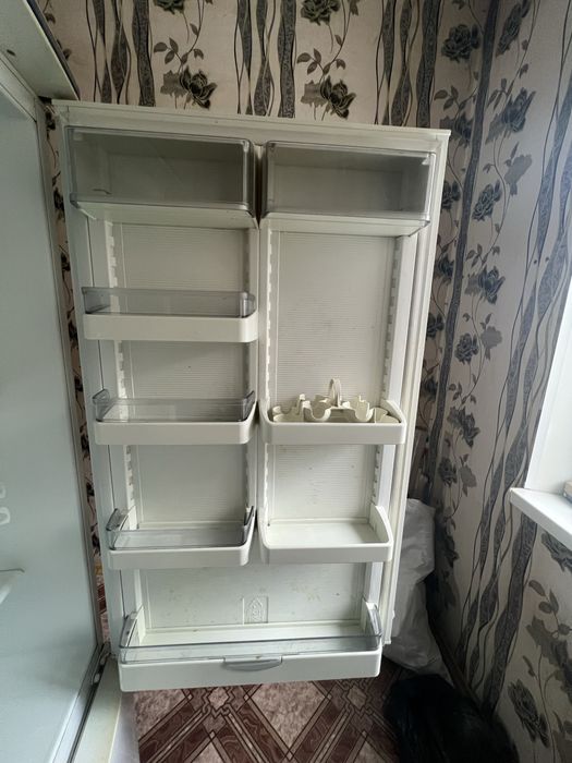 Працює! Холодильник Мінськ