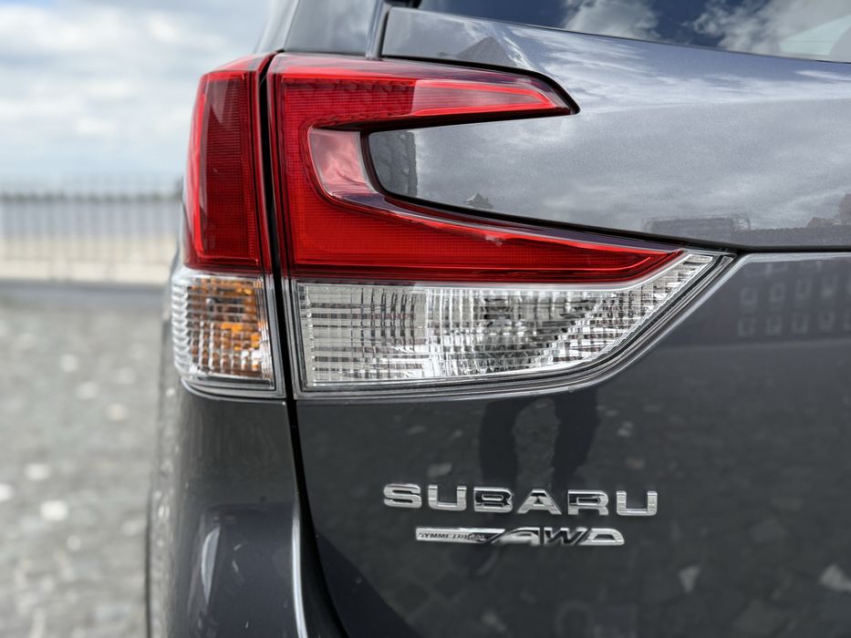 Продам Subaru Forester Touring