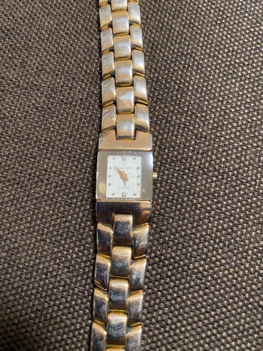 Годинник romanson