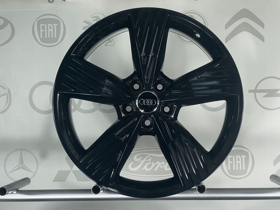 FELGI ALU AUDI 89A Q4 E TRON Q2 Q3 A3 19 5X112 ET45 ORYGINALNE