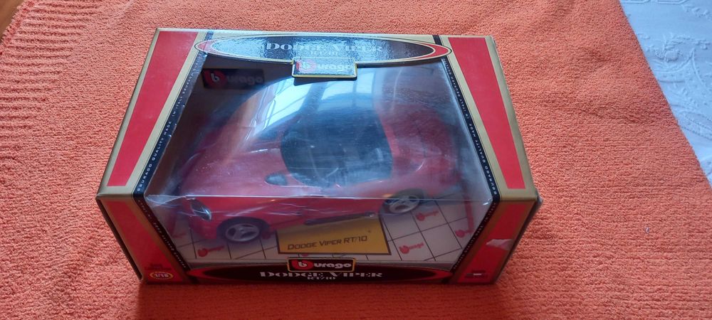 Carro Dodge Viper RT/10 Novo