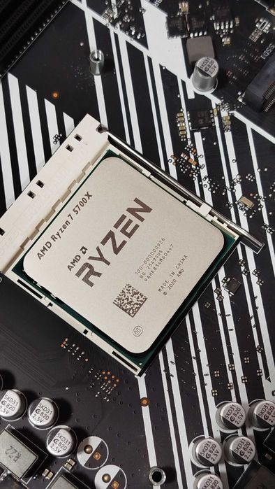 Processador AMD Ryzen 7 5700X (NOVO)