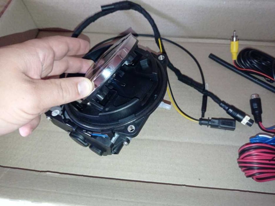 Камера заднього виду для flip заднего вида VW Passat CC, Arteon, Golf