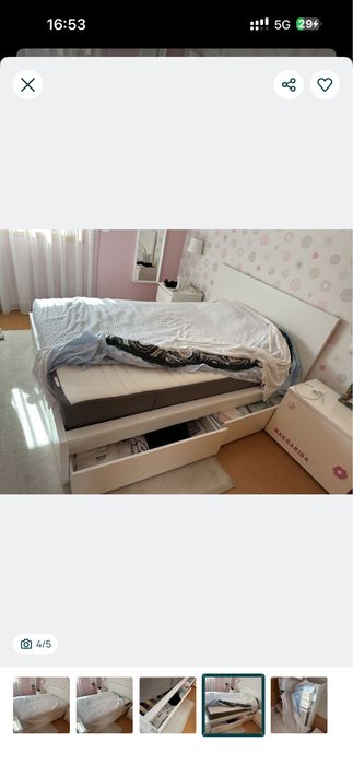 Cama de quarto branca, com 4 gavetões - bonita e com colchão