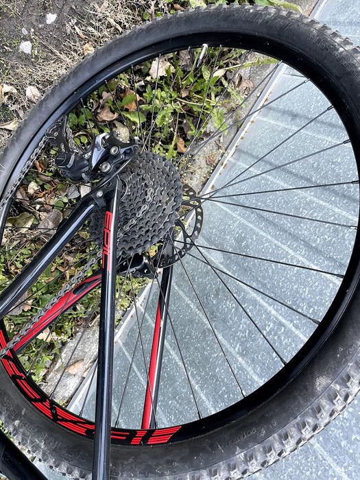 Specjalized Epic Comp M