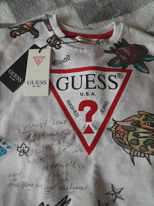 Nowy szary dres dziecięcy GUESS