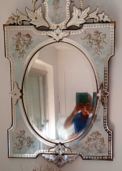 Oportunidade! Espelho Vitoriano