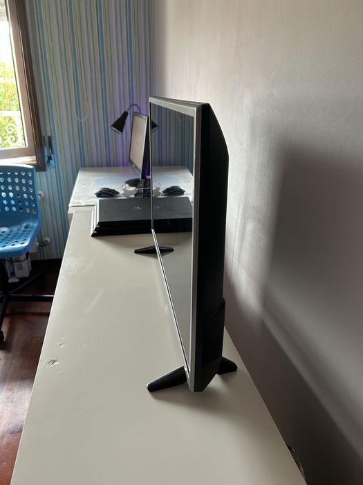 Tv LG com 32 polegadas