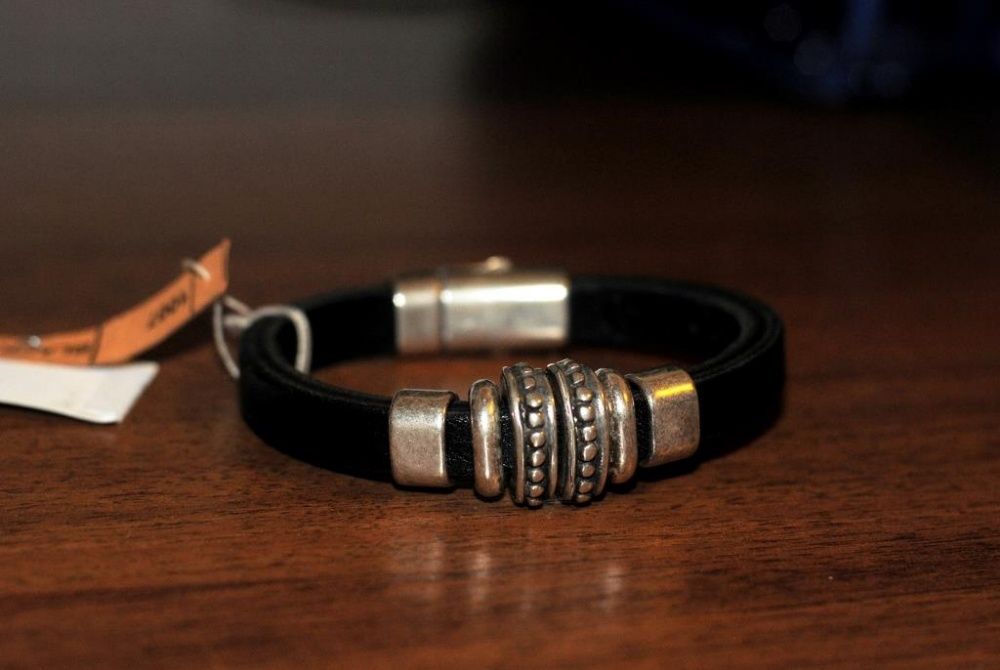 Браслет чоловічий срібло, шкіра, сплав Zamak