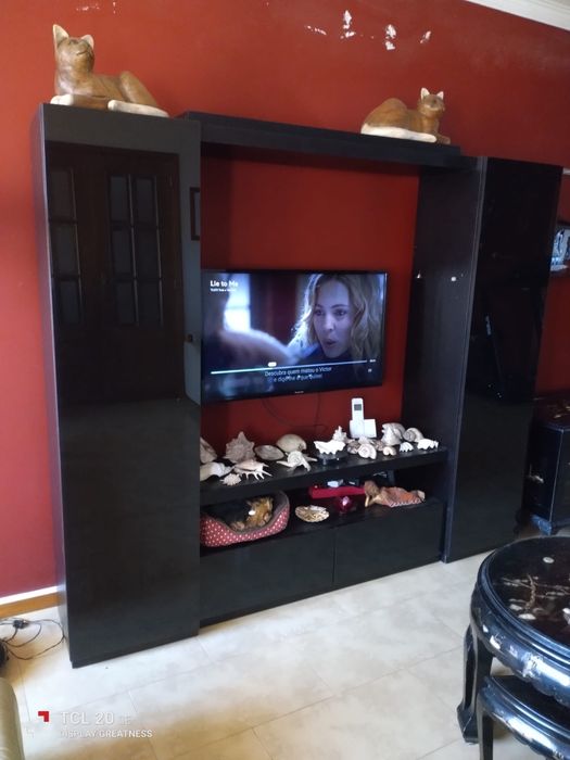 Móvel moderno preto