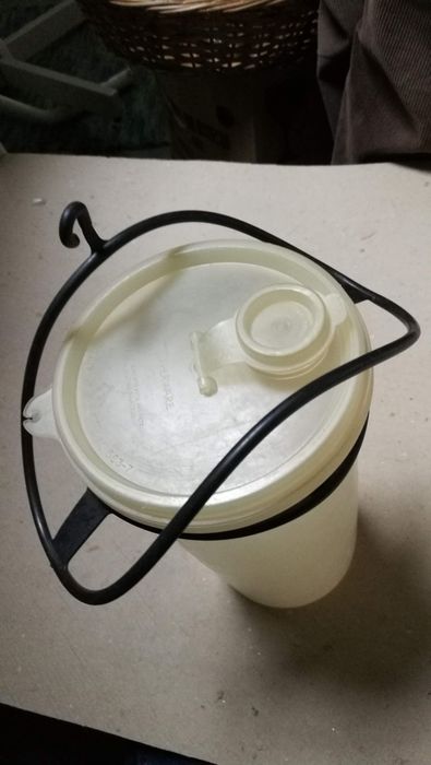Tupperware vintage alto para bebida, 20cm altura, 11cm diâmetro