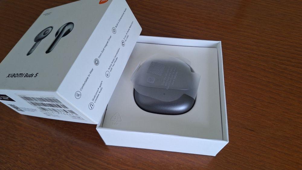 Xiaomi Buds 5 – Como novo