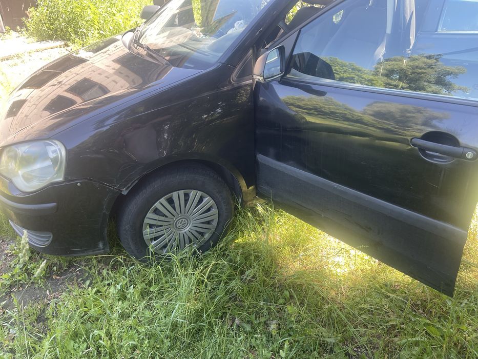 Volkswagen Polo 2008 1.4 бензин автомат