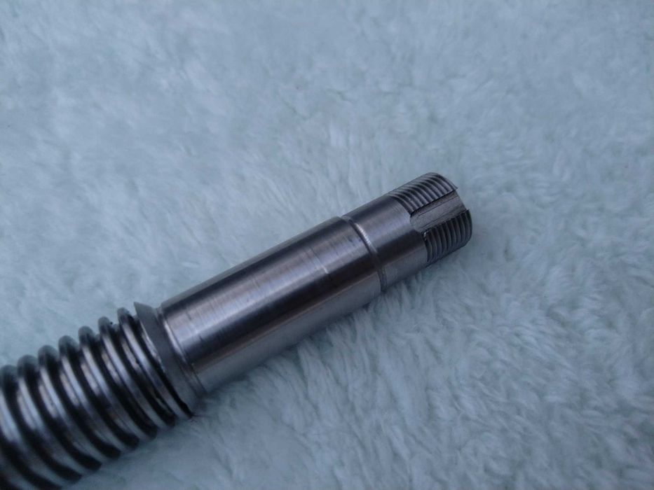 Śruba Pociągowa TSB 20 NOWA Śruba Do Tokarki  Posuwu Wzdłużnego TSB 20