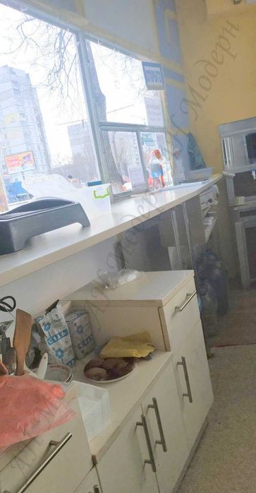 Шаурма або інше в невеличкому приміщенні на Салтівці оренда Харків