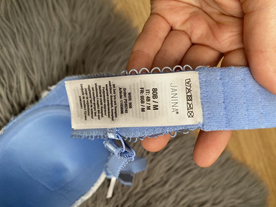 Бюсгалтер блакитного кольору