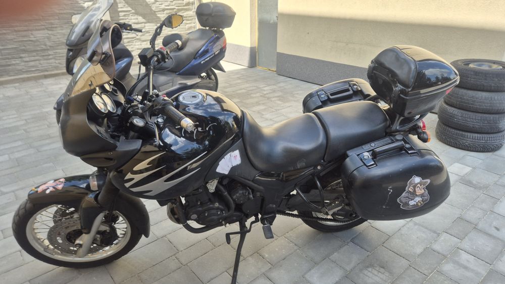 Triumph Tiger ,poj 885