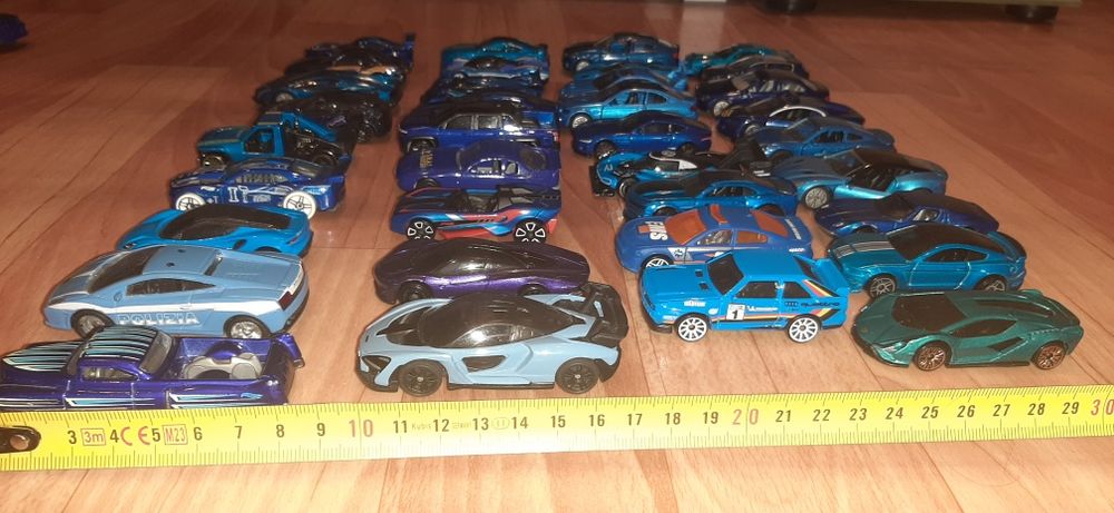 Іграшки, машинки, модельки, Hot wheels