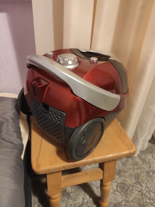 Samsung пилосос.