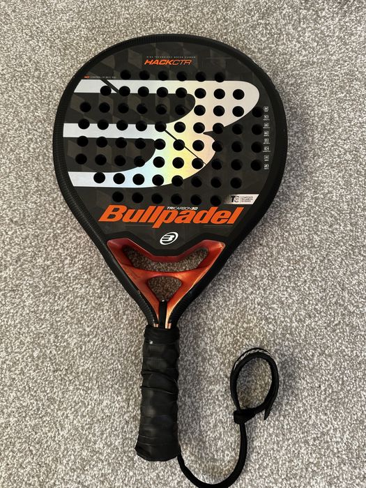 Raquete de Padel Bullpadel usada – Bom estado