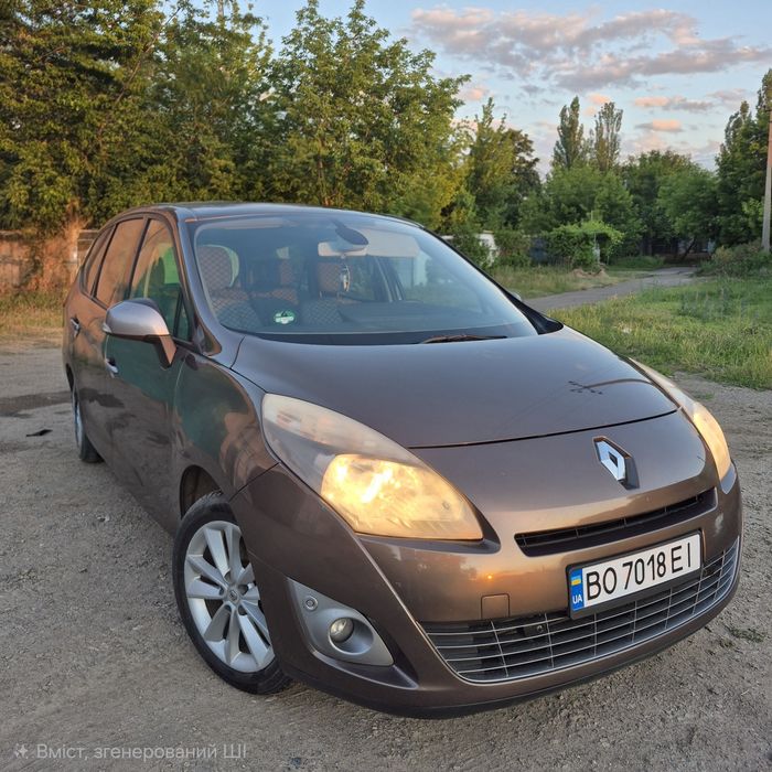 Продам Renault Scenic 2010